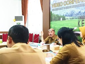 Perkuat GERMAS, Sekda Sintang Minta ASN Gelar Senam Setiap Jumat Pagi
