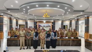 Asisten I Sintang Hadiri Pembentukan Desa Kelurahan Sadar Hukum, Ini Katanya
