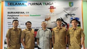 Dinas Penataan Ruang dan Pertanahan Kabupaten Sintang Laksanakan Acara Pelepasan Untuk PNS Yang Pensiun
