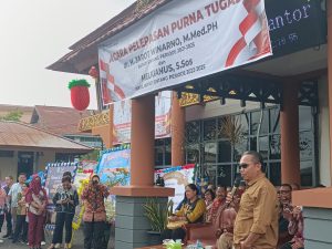 Dilepas Jajaran Pemkab Sintang, Melkianus Minta ASN Dukung Pemerintahan Bala-Ronny