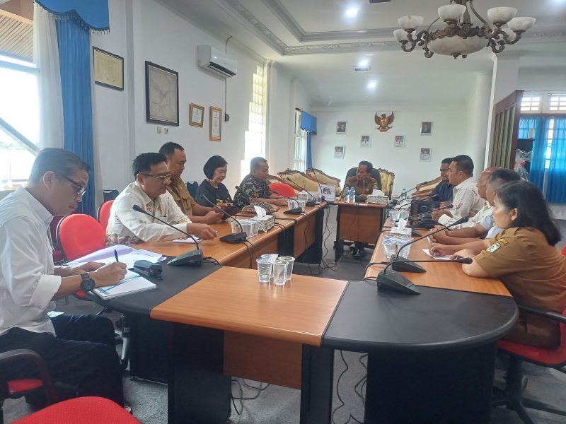 Terima Pengurus  LP3KD Kabupaten Sintang di Ruang Kerja, Ini Kata Bupati Sintang